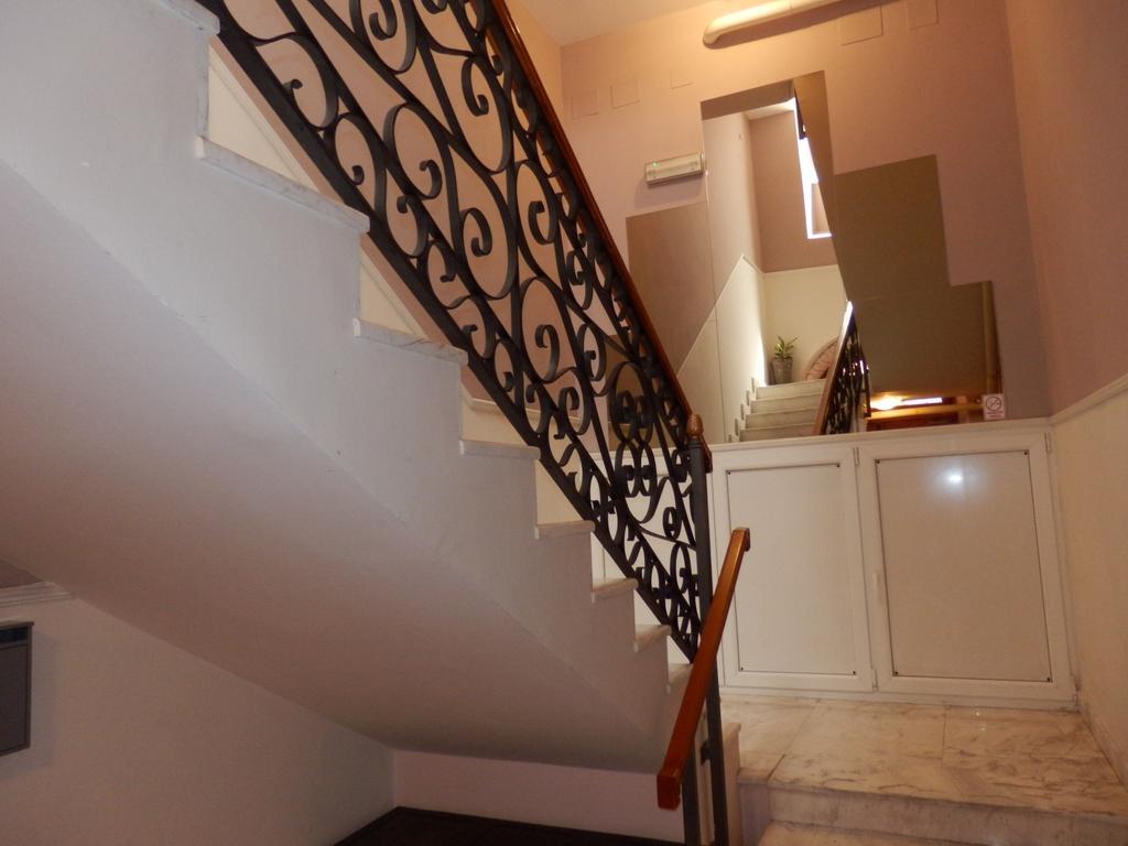 Apartment Pula Center Luaran gambar